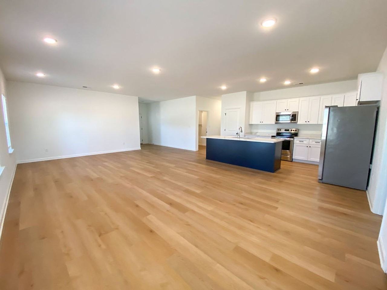 119 Oak Ave - Photo 6 of 26