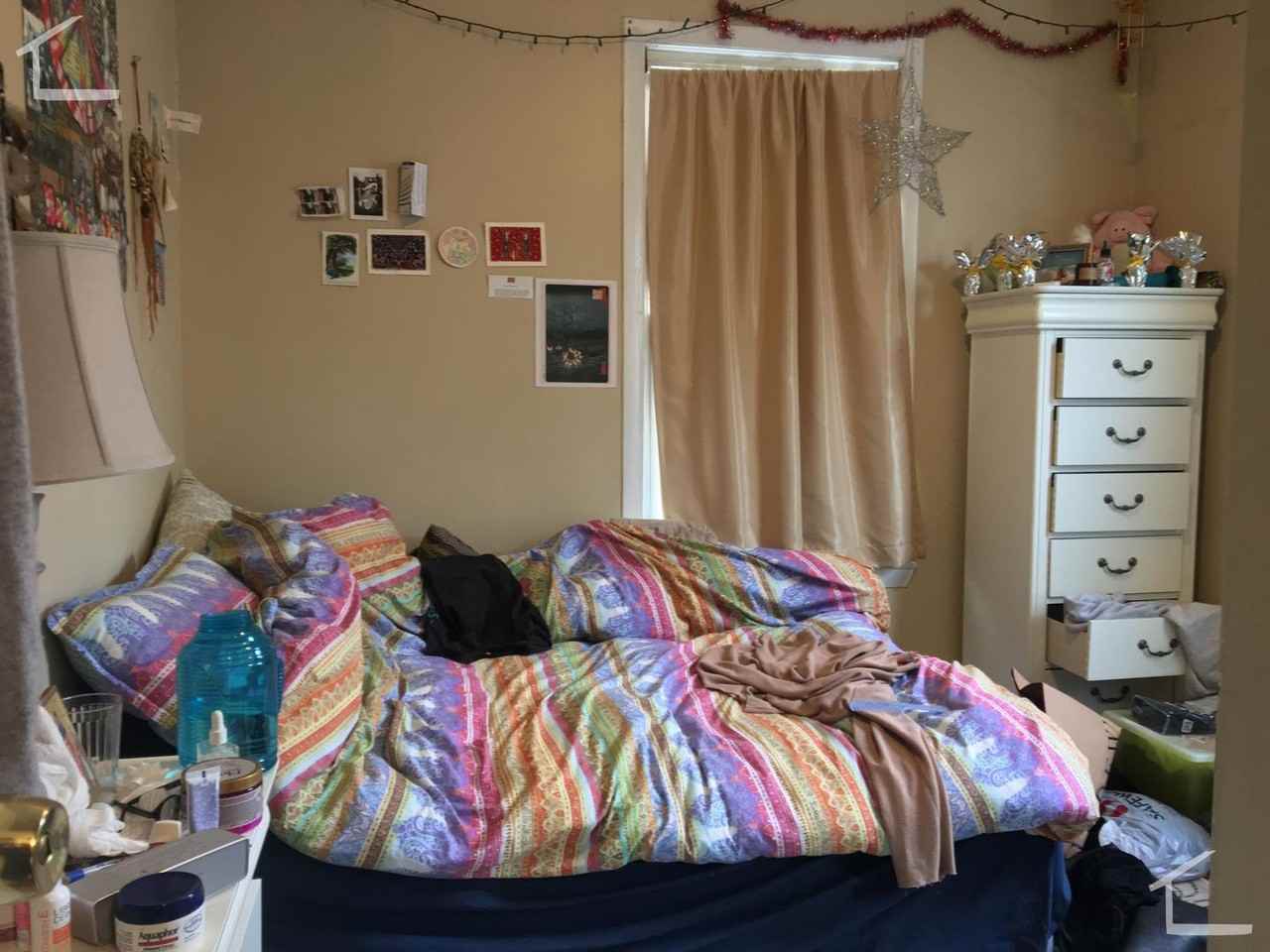 277 Freeman St - Photo 3 of 6