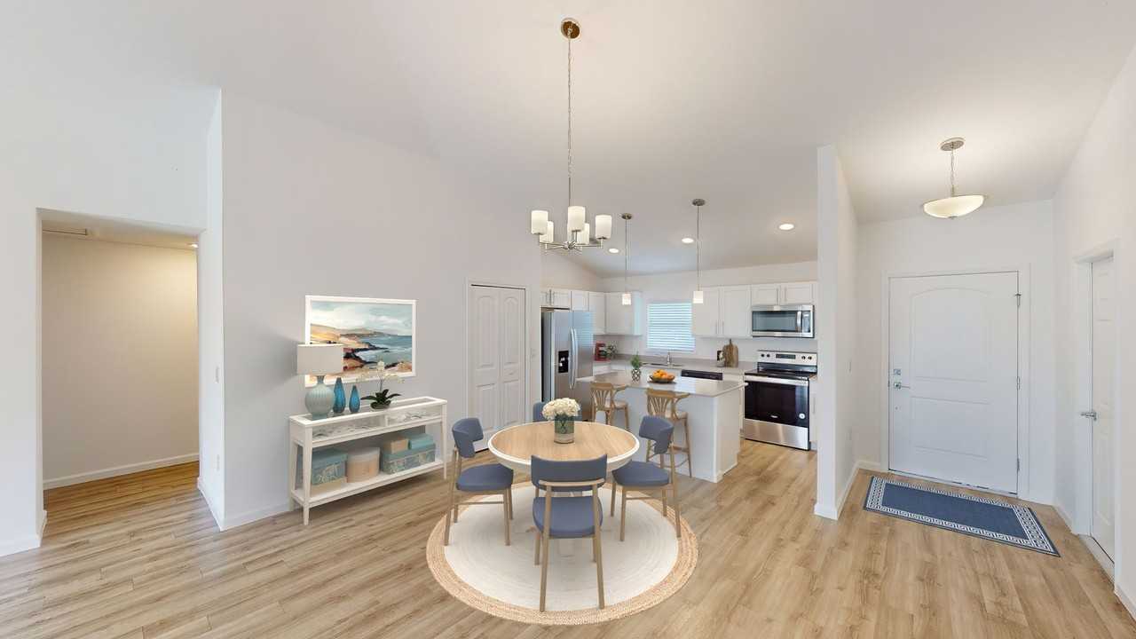 5 Smollett Pl - Photo 4 of 13