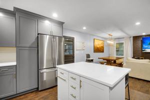 featured image of 1215 Dowden St