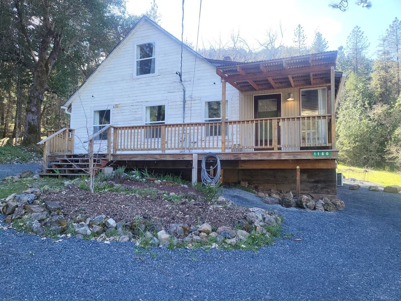 1160 Savage Creek Rd, Grants Pass, OR 97527 2 Bedroom House for 1,895