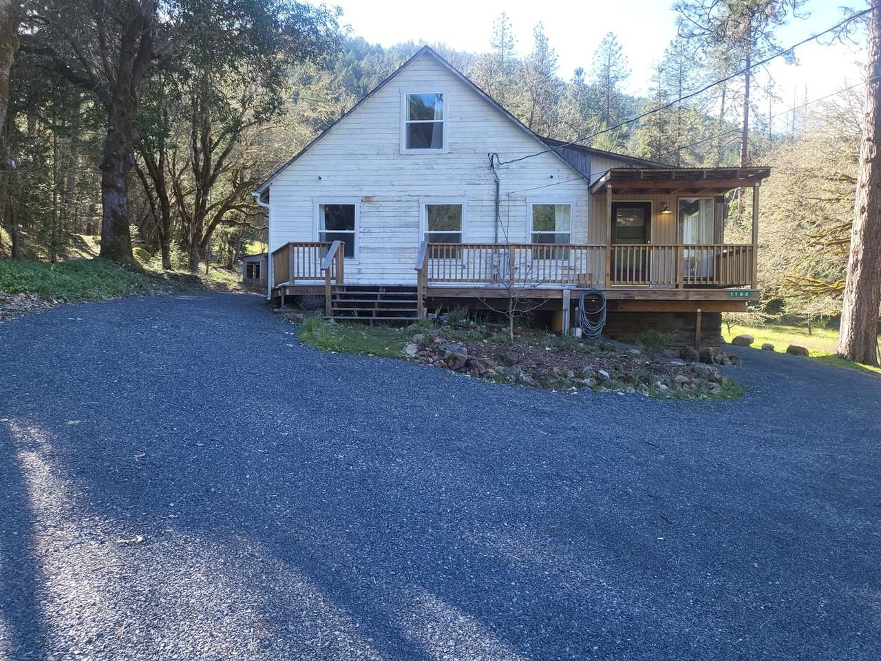 1160 Savage Creek Rd - Photo 3 of 49