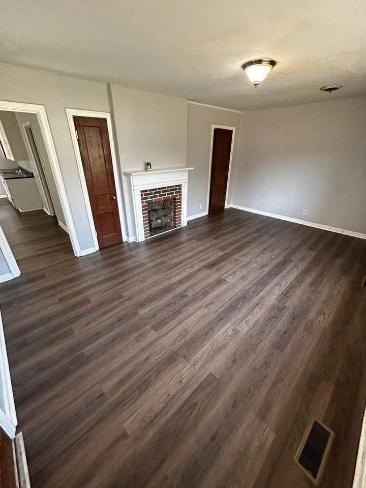 61 Pelham Hts - Photo 5 of 6