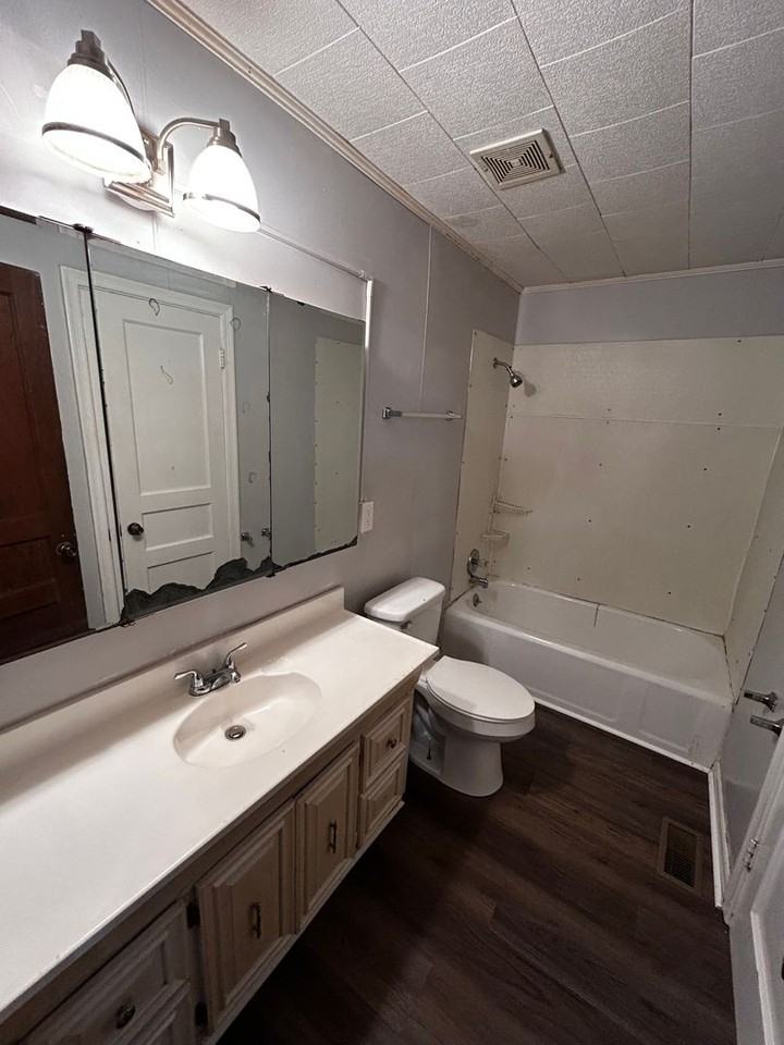 61 Pelham Hts - Photo 6 of 6