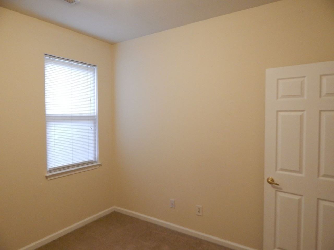 9410 Night Harbor Dr - Photo 6 of 11