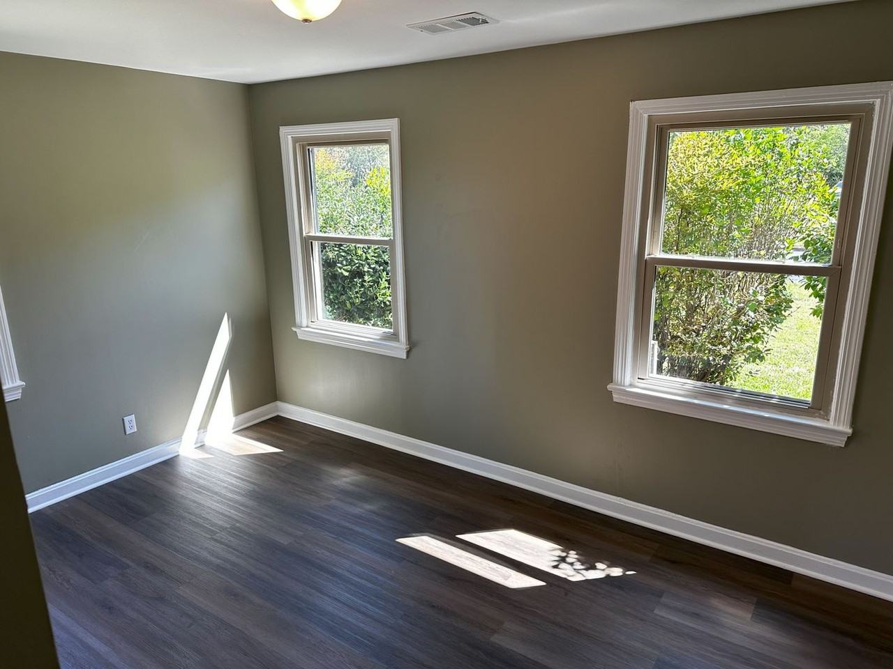 1018 42nd Ave - Photo 6 of 15