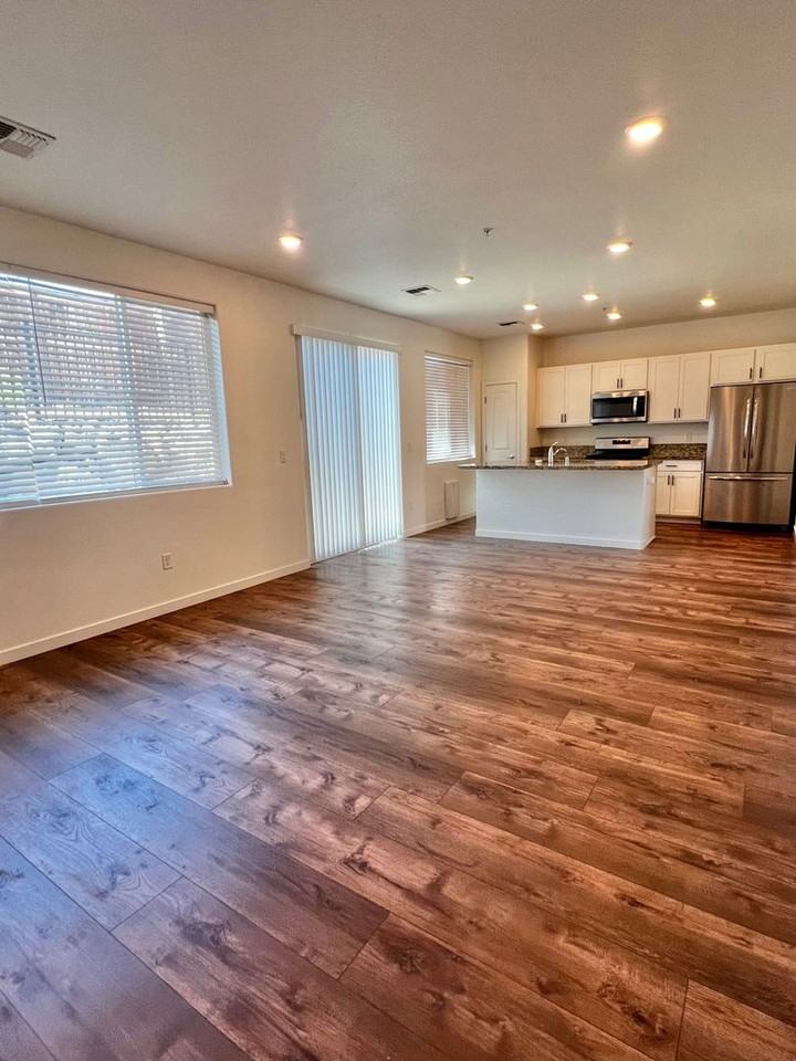 4706 Black Falcon Way - Photo 2 of 21