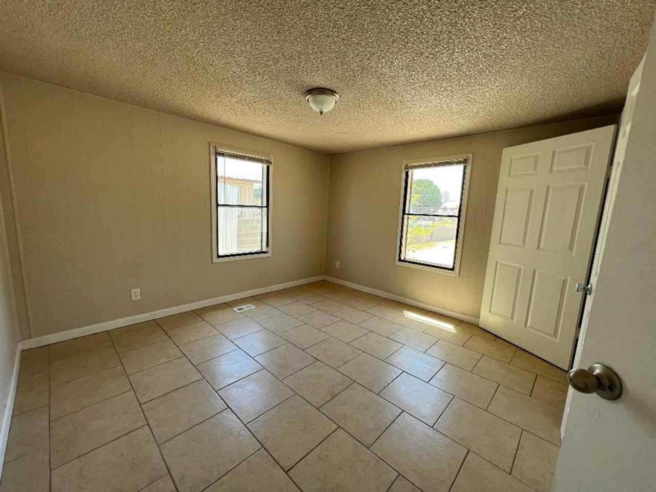 8808 W Cholla Cir - Photo 3 of 14