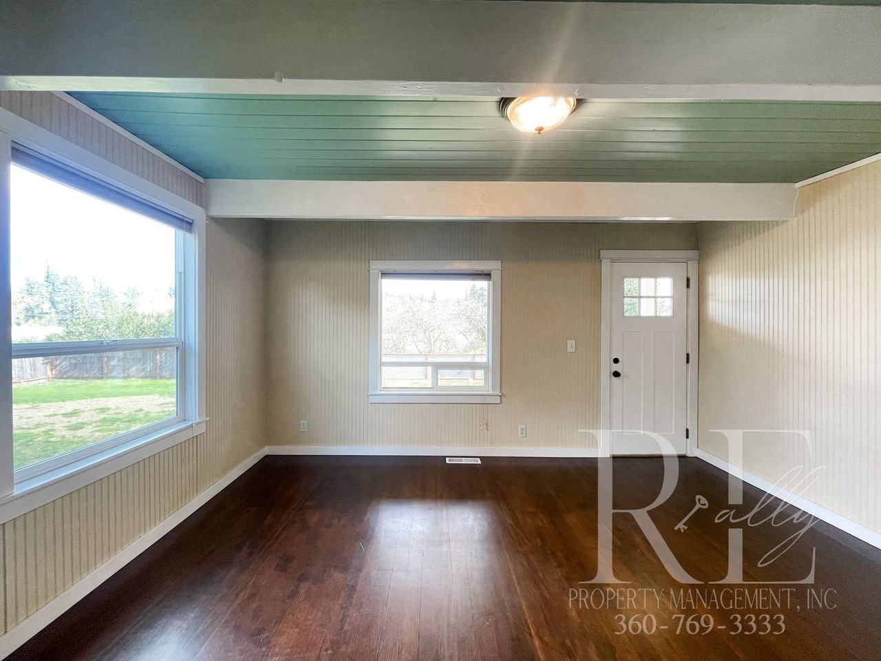 435 Nw Liberty Rd - Photo 5 of 23