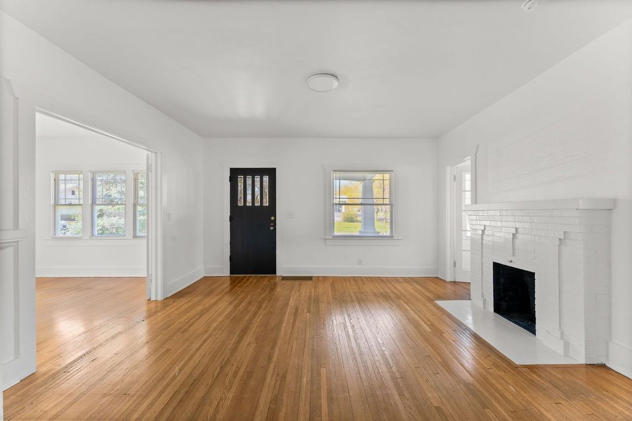 830 E Delmar St - Photo 6 of 29