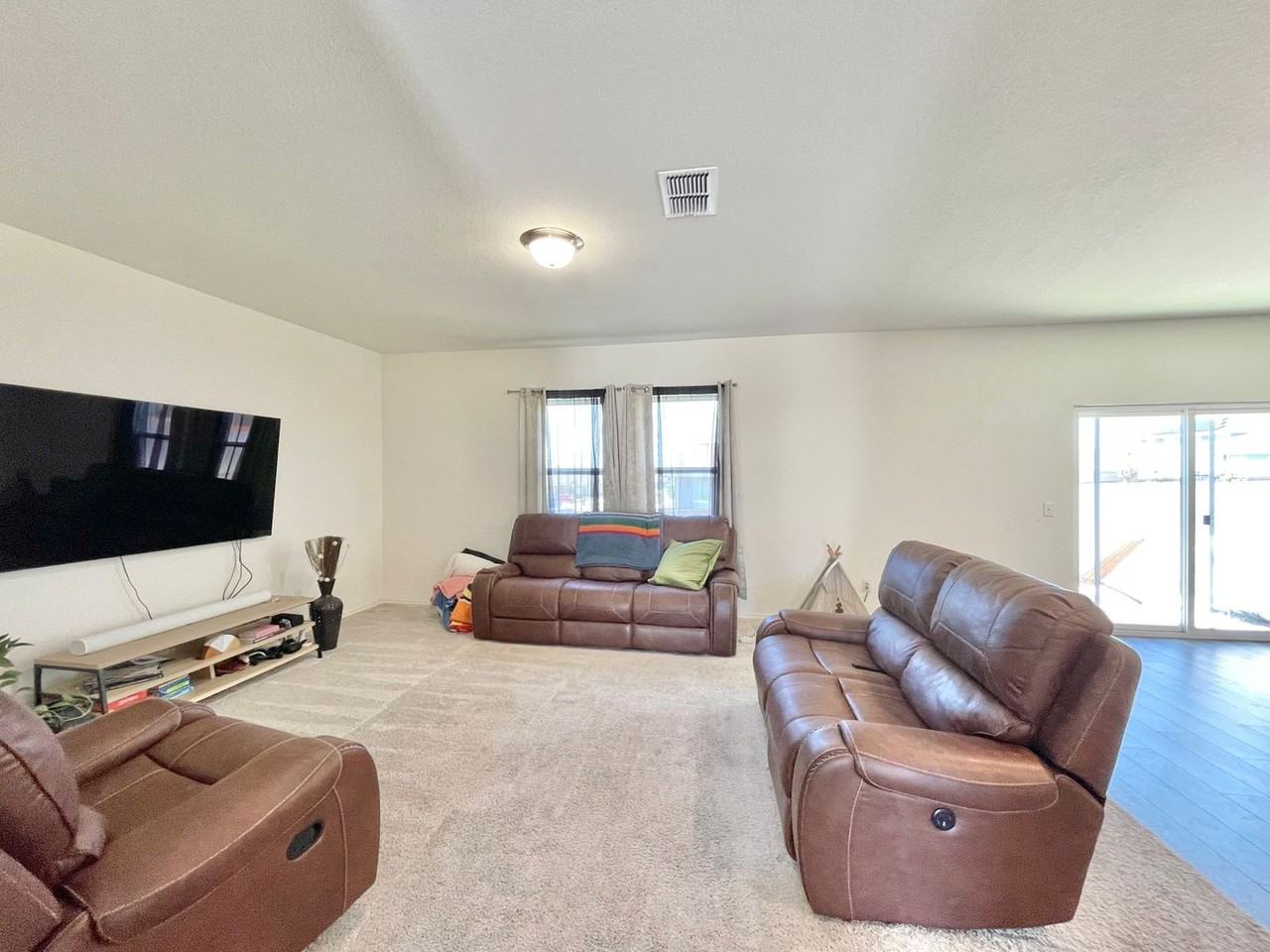 4931 Jovian - Photo 6 of 29