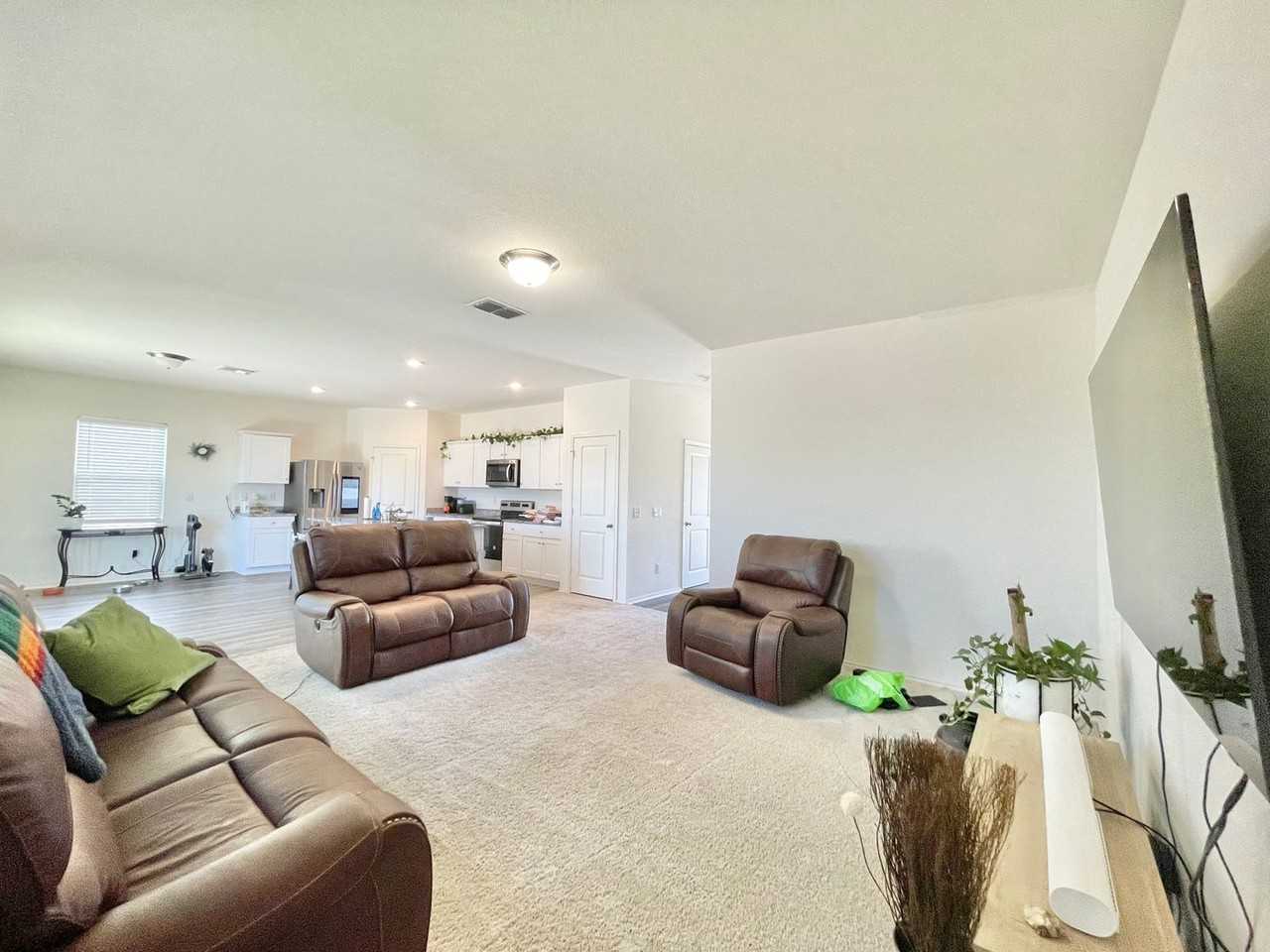 4931 Jovian - Photo 7 of 29