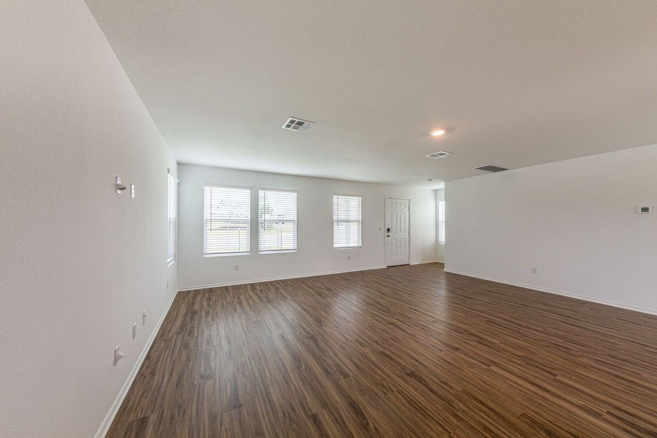 252 Patagonia - Photo 7 of 30