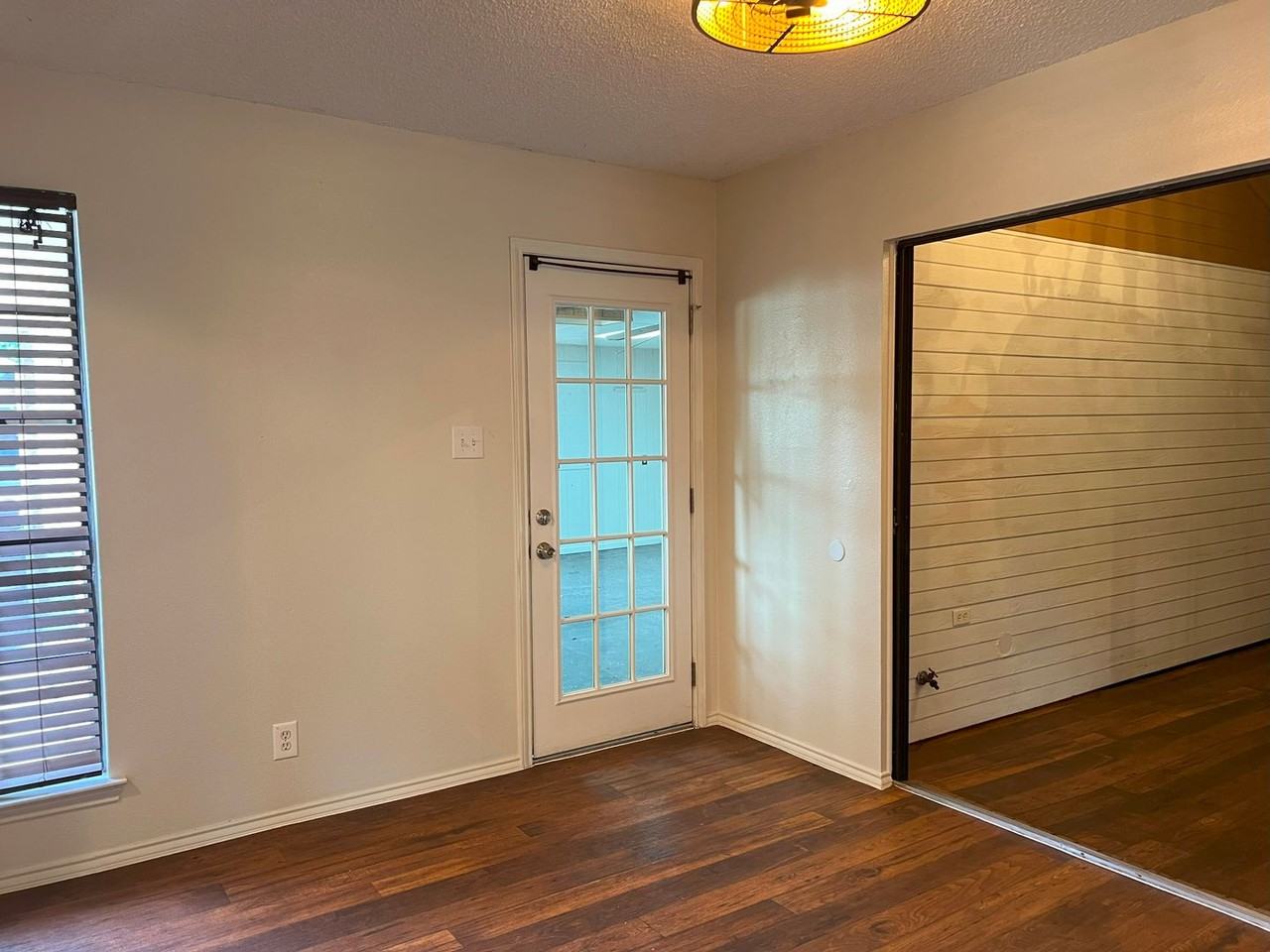 1301 Eli Whitney - Photo 6 of 21