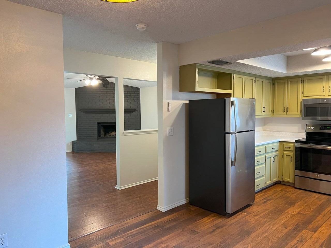 1301 Eli Whitney - Photo 7 of 21