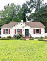 featured image of 211 Hull Rd