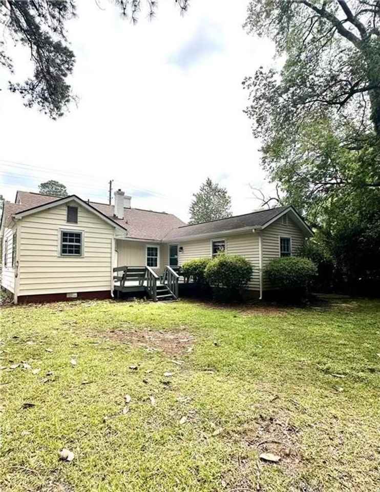 211 Hull Rd - Photo 6 of 22