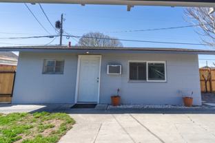 1032 W Cascade Ave - Photo 1 of 1