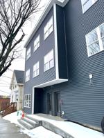 featured image of 386 Saint John St