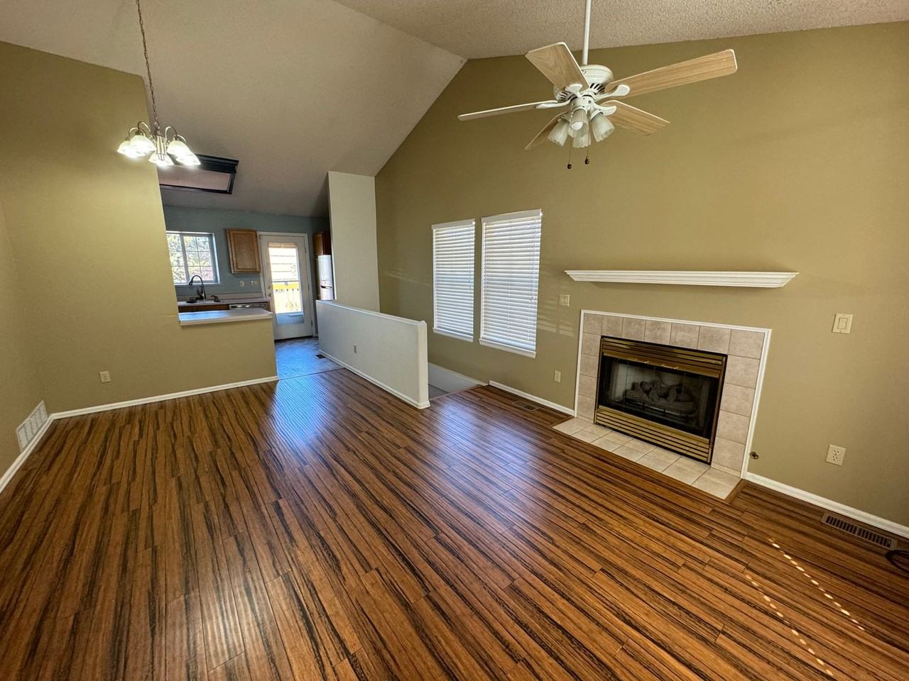 6735 Overland Dr - Photo 2 of 15