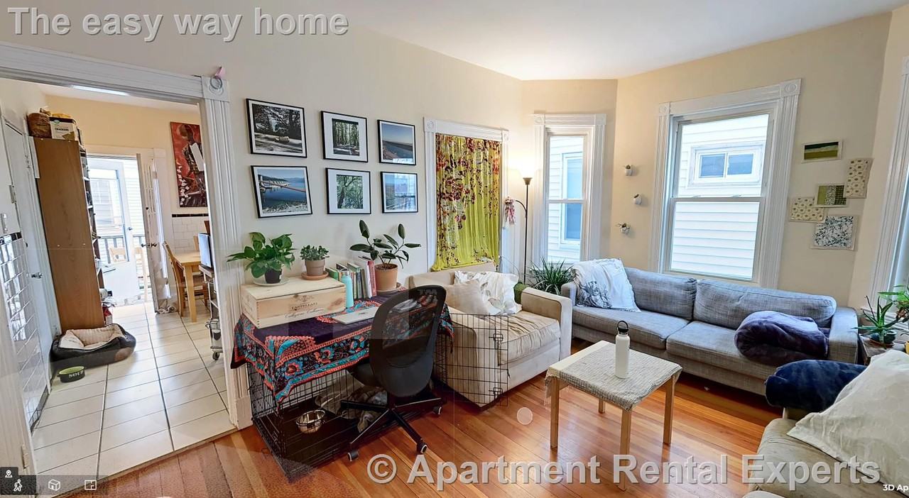 378 Washington St #2 - Photo 5 of 13