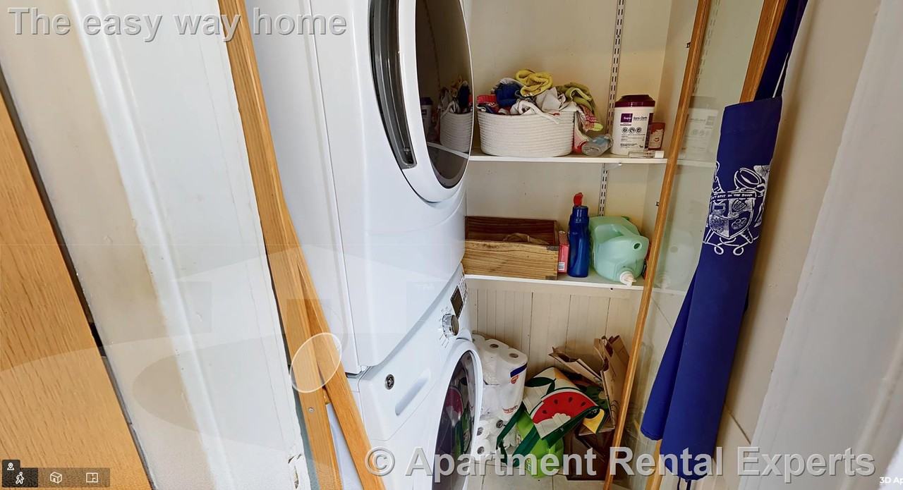 378 Washington St #2 - Photo 6 of 13