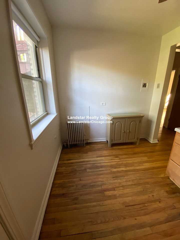 1914 W Lunt Ave #1S - Photo 5 of 15