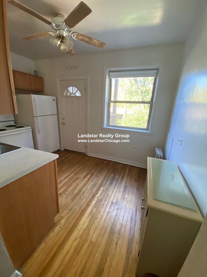 1914 W Lunt Ave #1S - Photo 6 of 15