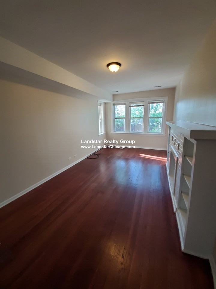 3749 W Sunnyside Ave #3 - Photo 7 of 16