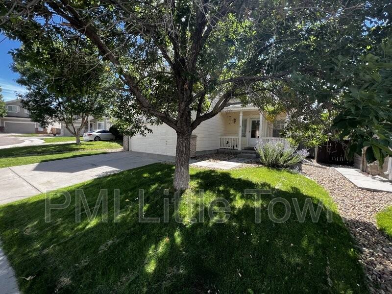 5183 Creek Way - Photo 4 of 23
