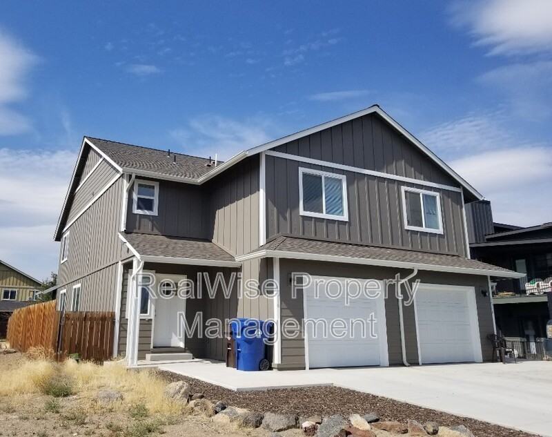 1216 Sw 27th St - Photo 2 of 36