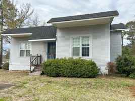 featured image of 117A Murphree St