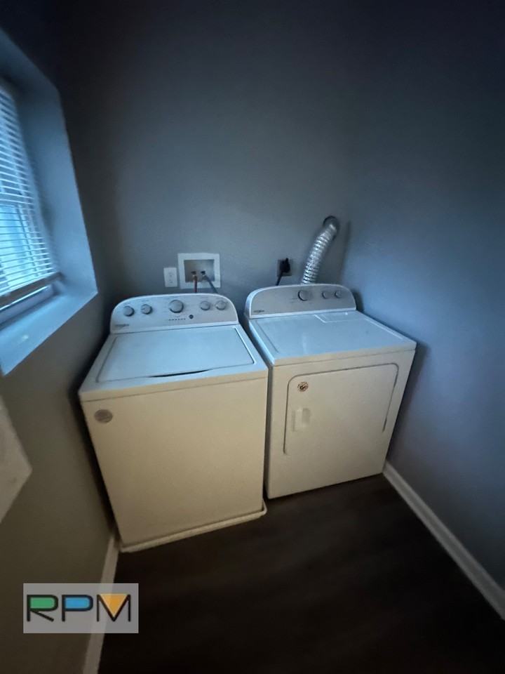 4014 Massachusetts Ave - Photo 3 of 12