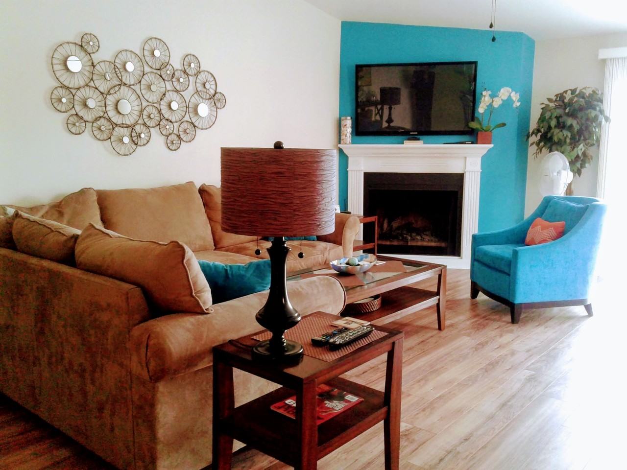 742 Arthurs Ct - Photo 2 of 31