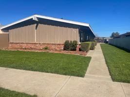featured image of 218 N C St #A