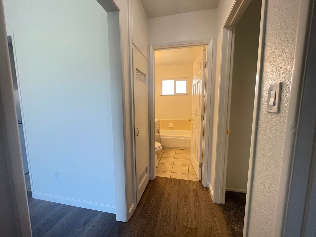 218 N C St #A - Photo 6 of 11