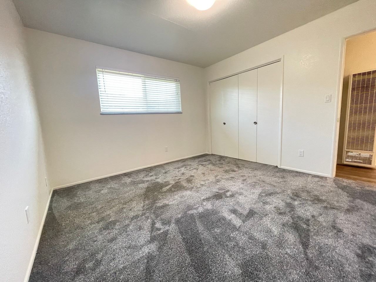 218 N C St #A - Photo 7 of 11