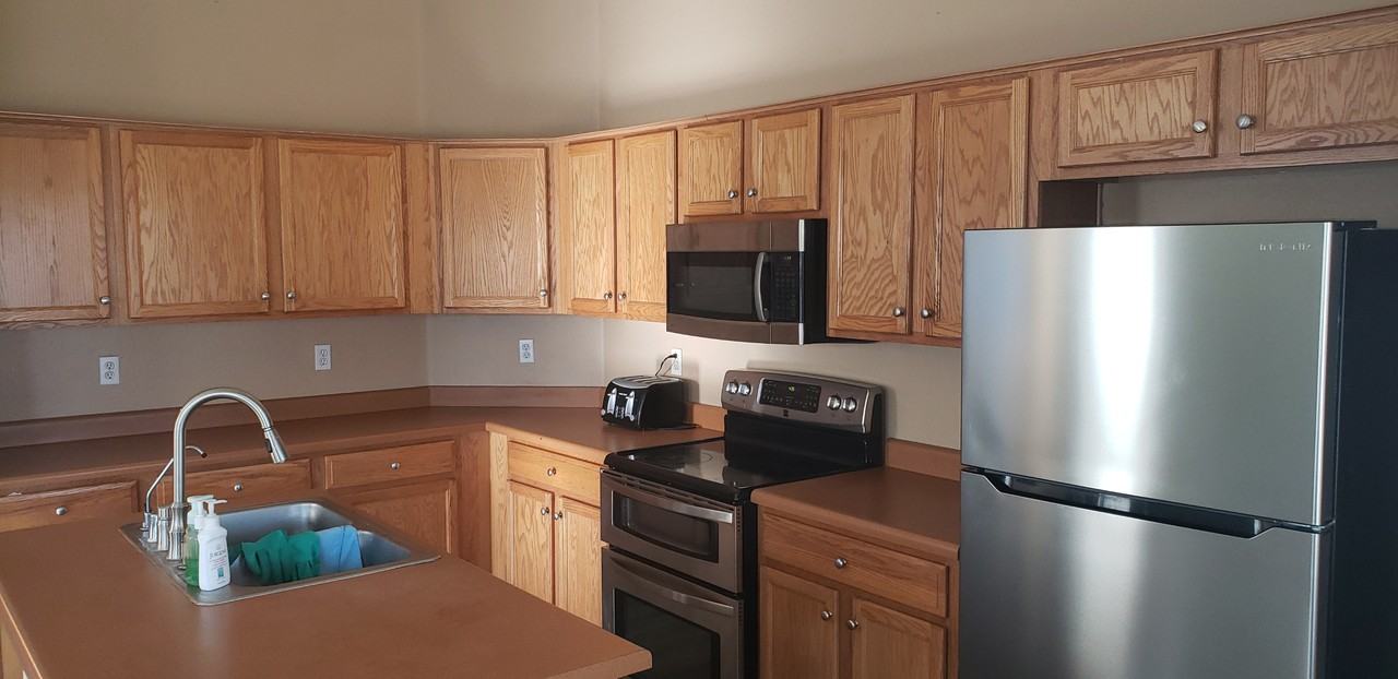 15827 W Yavapai St - Photo 4 of 13