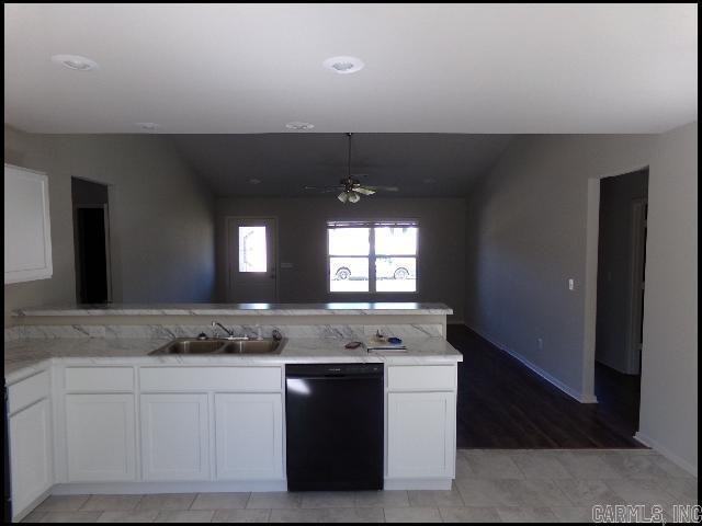 2424 Vivian Dr - Photo 6 of 19