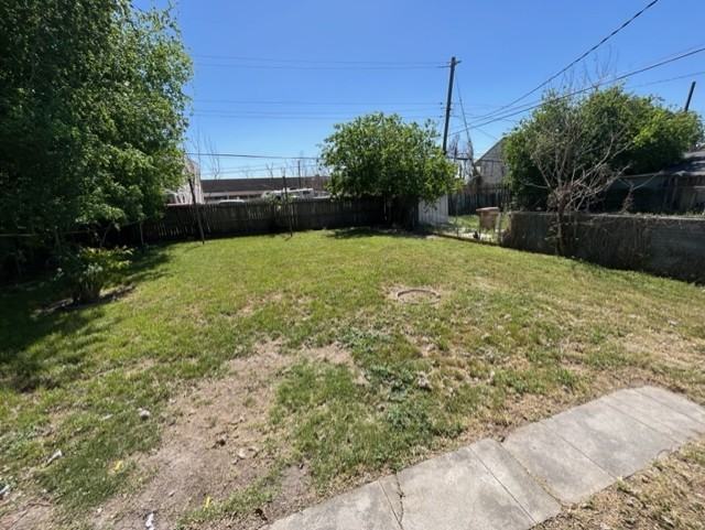 3121 Magnolia St #1 - Photo 2 of 23