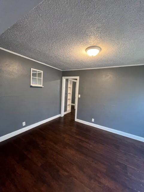 3121 Magnolia St #1 - Photo 6 of 23