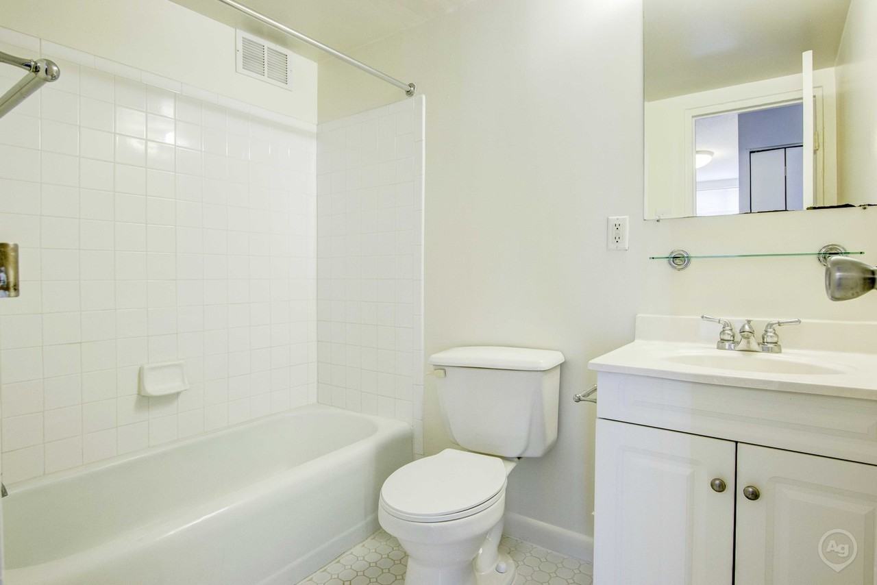 The Park Monroe - Photo 5 of 24