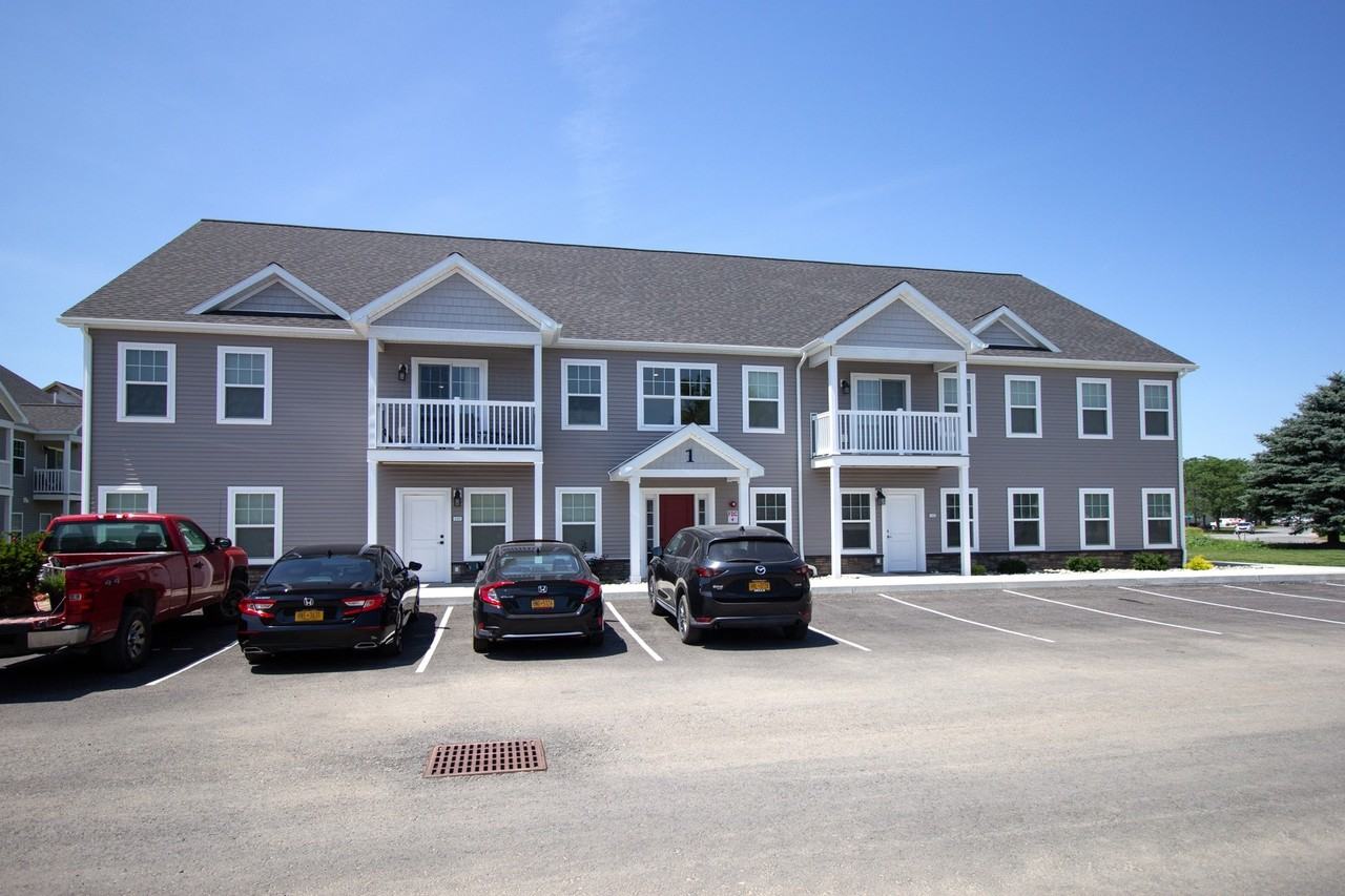 Glen Esk Apartments - Photo 4 of 50