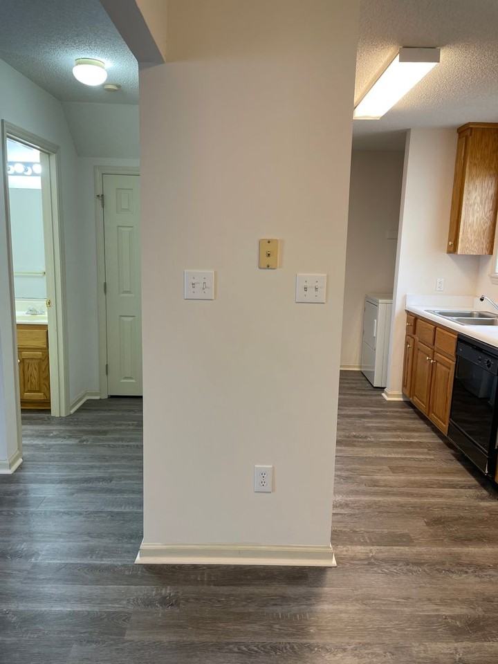 Meredith Square Townhomes Apartments 601 Main St, Lillington, NC