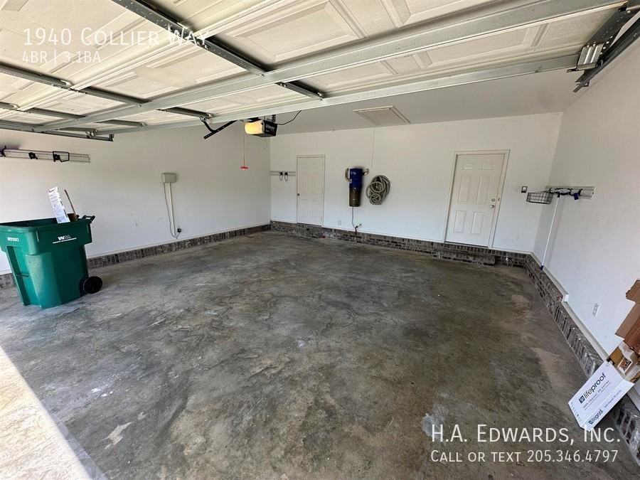 1940 Collier Way - Photo 2 of 15