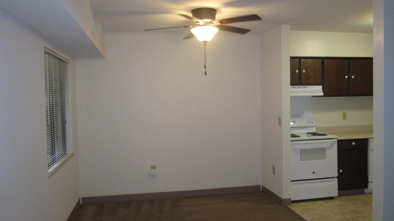 Thorn Run Apartments - Photo 3 of 25