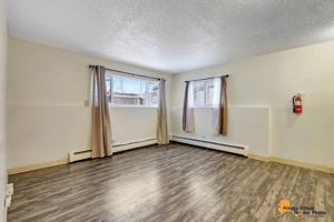 featured image of 618 E 9th Ave