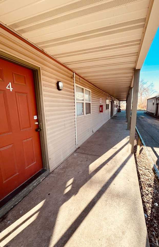 S0102-MF12-E1 - Photo 2 of 2