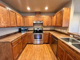 featured image of 813 Ne 85th St