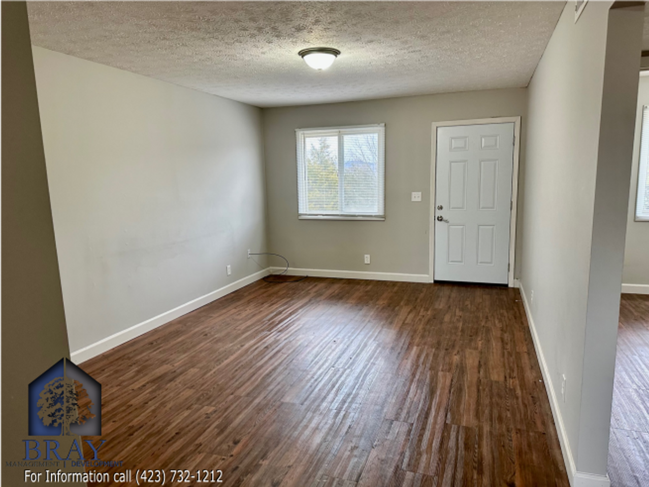 2800 Sullivan Gardens Pkwy - Photo 3 of 10
